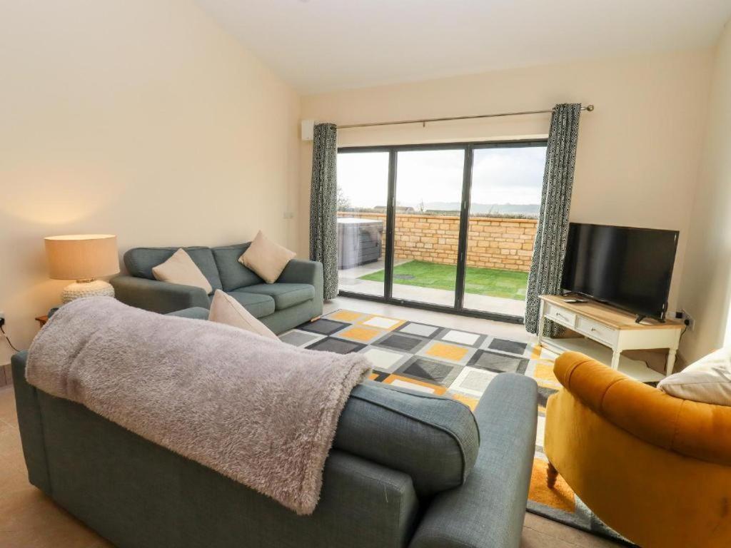 Bears Court Apartman Cheltenham Kültér fotó